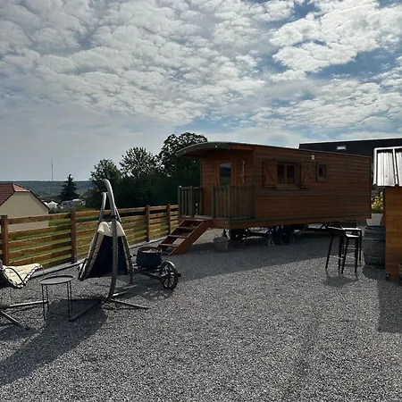 샬레 Chez Celia, Roulotte En Champagne Fleury-la-Riviere